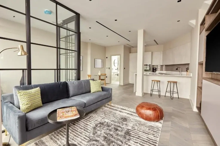 1 Bedroom Suite