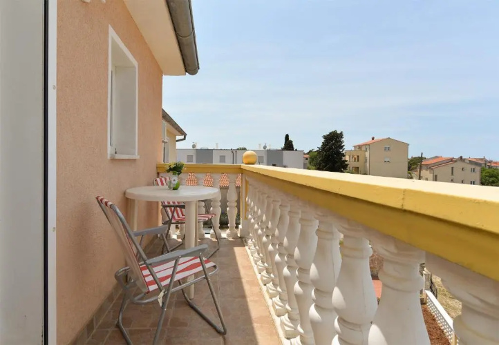 Apartments Smiljan 1466