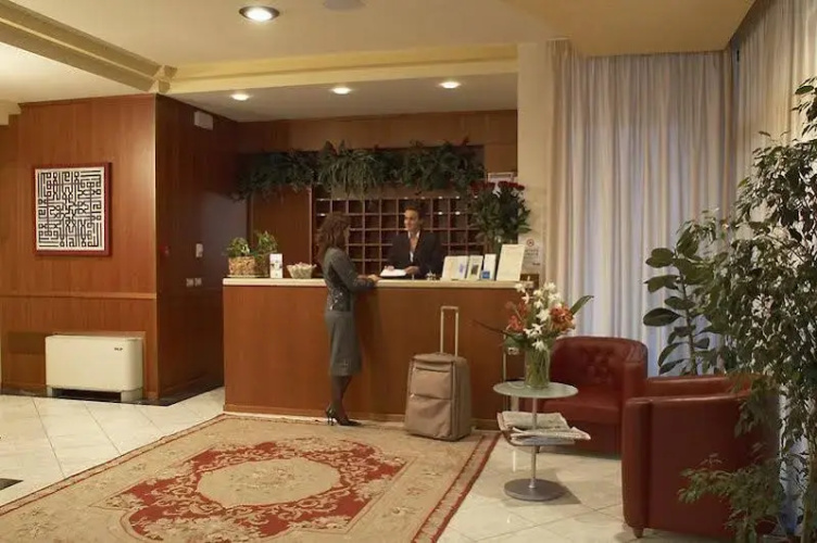 Hotel Leonardo