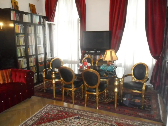 B&B near Castle