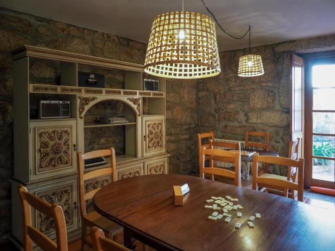 5 Bedrooms Cottage
