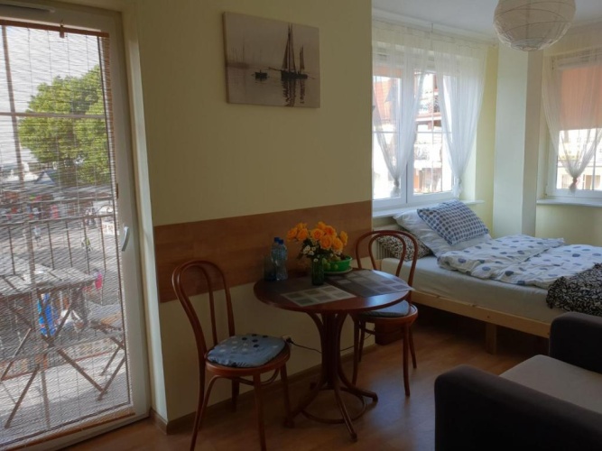 2 Bedrooms Apartment with balcony