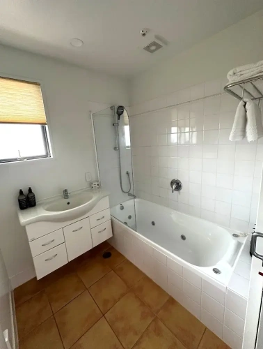 3 Bedrooms Deluxe Apartment