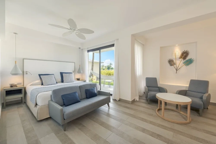 Privileged Deluxe Double Junior Suite