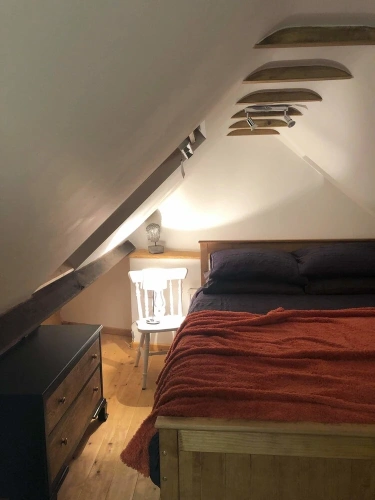 1 Bedroom Family Cottage with view
