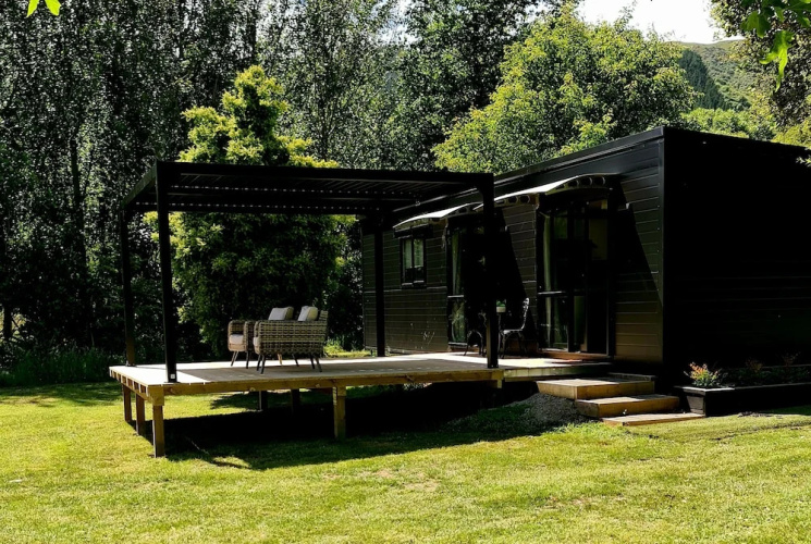 Private Country Cottage