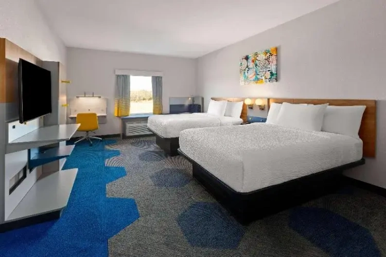 Quadruple Suite