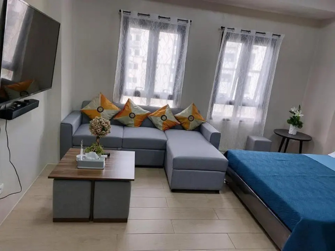 NAIA Terminal, Newport, Pasay, 5-star Condo