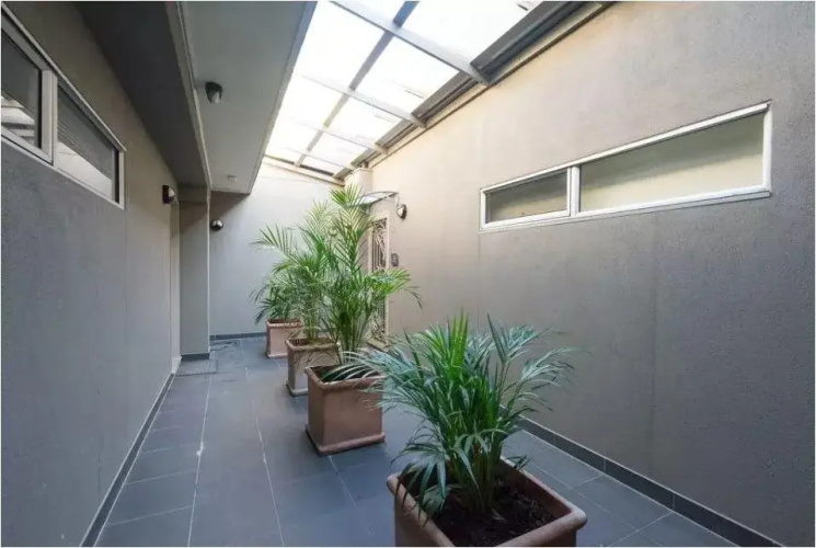 Westend Apartment at the Beach