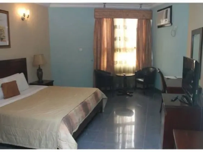 Double Suite