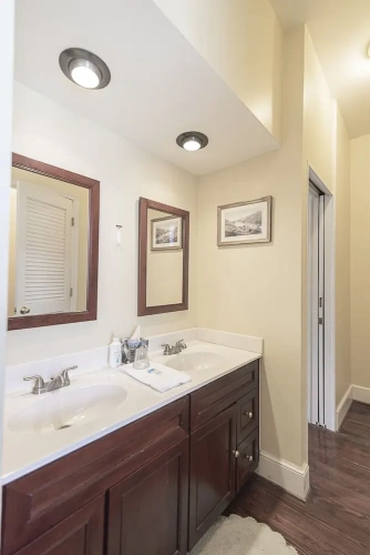 Deluxe Double Suite