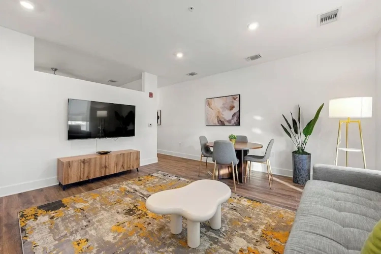 1 Bedroom Luxury Apartment