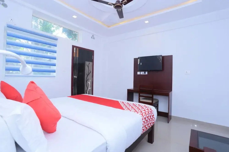 OYO 23561 Mystique Resort