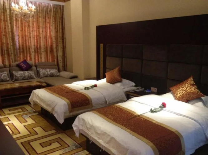 Jianshui San Long Hotel