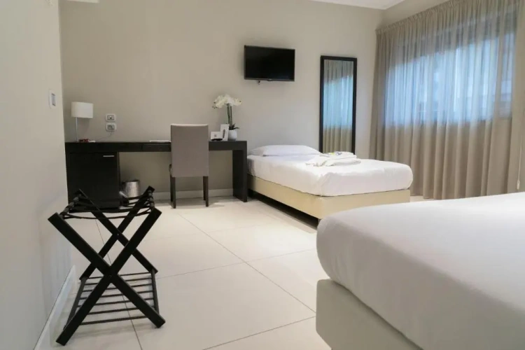 Superior Triple room