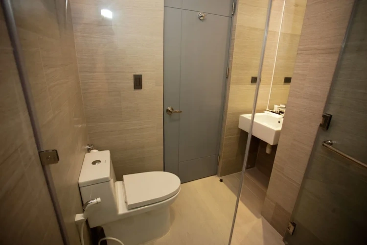 Quadruple Suite