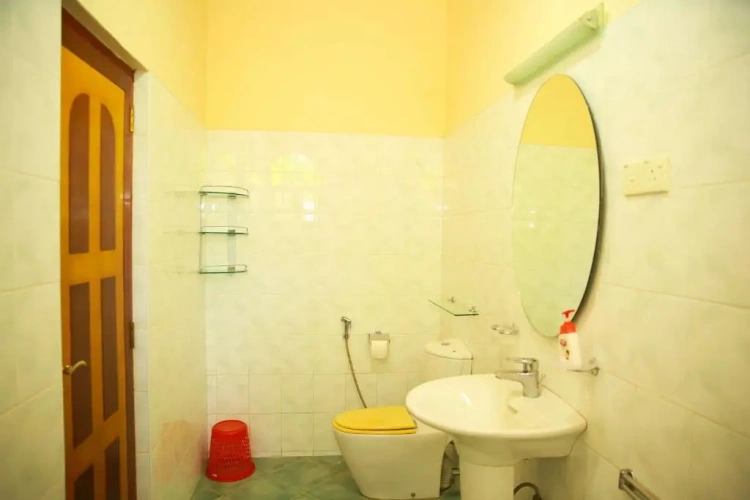 2 Bedrooms Villa