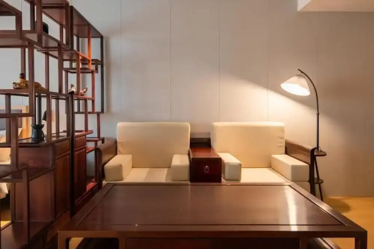 Ji Hotel