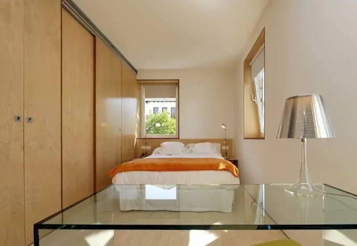 Hotel Holos