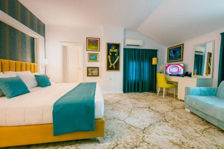 Art Hotel