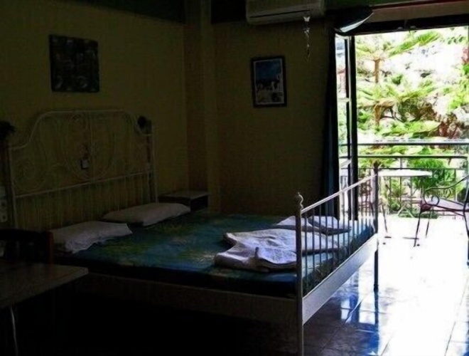 Studio with balcony