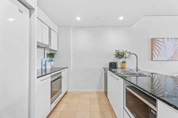 3 Bedrooms Standard Sextuple room