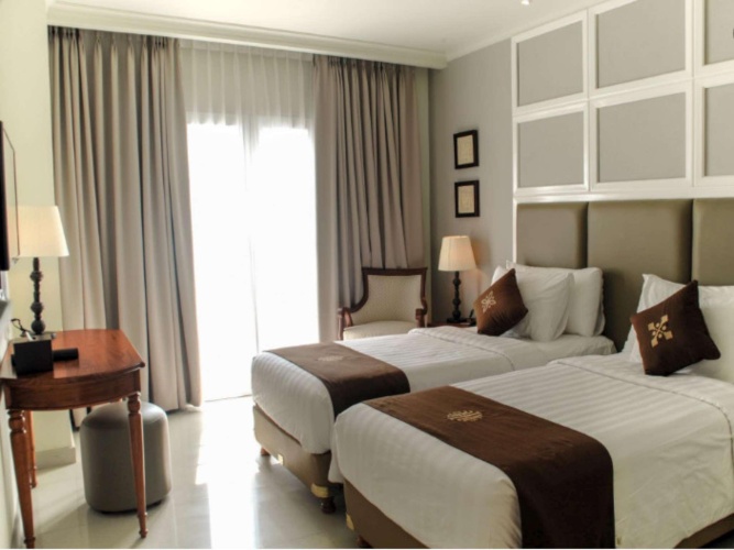 Deluxe Twin room with balcony