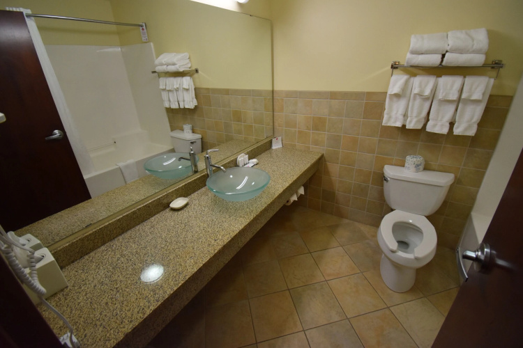 Canad Inns Destination Center Grand Forks photo 11