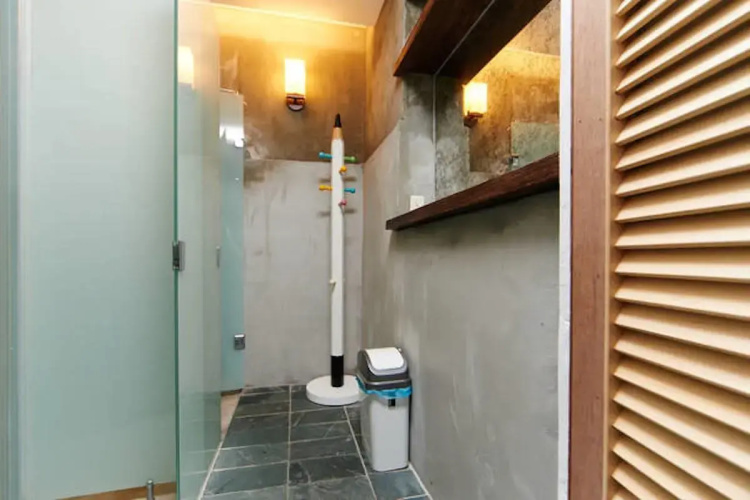 B.A.G Hostel