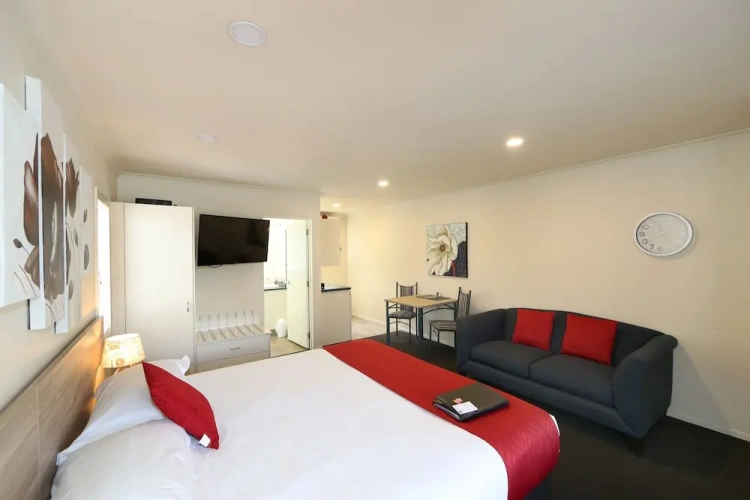 Superior Suite