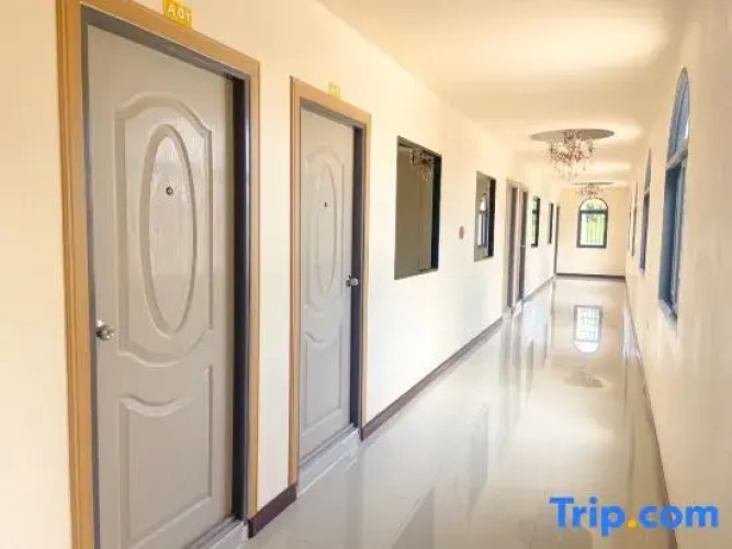 Walan hotel sriracha