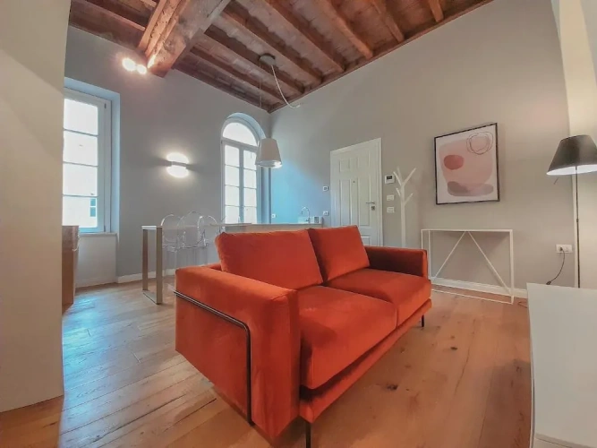 Deluxe Studio