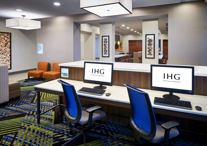 Holiday Inn Express Niagara-On-The-Lake photo 18