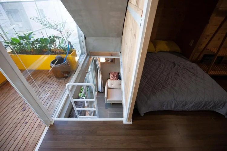 Soc House 1