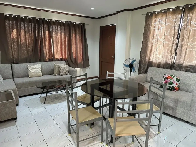 2 Bedrooms Apartment