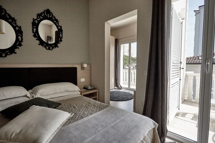 Superior Double room with balcony