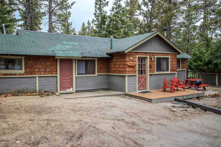 Shore Acres Lodge