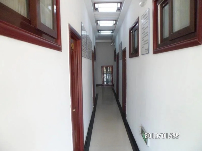Yijia Hotel