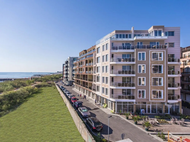 Nikki Beach Apartments