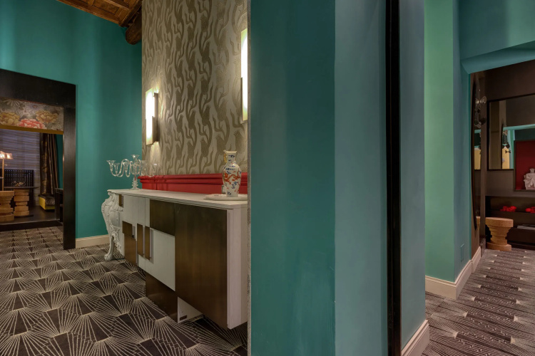 Premium Private Suites