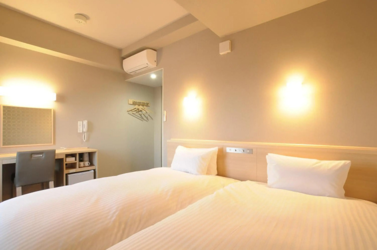AB Hotel Tahara