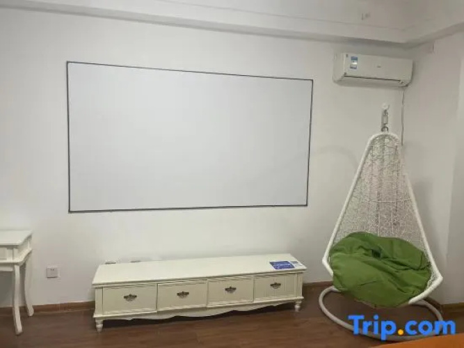 Yisuli Hotel (Dalian Hi-tech Wanda Plaza)