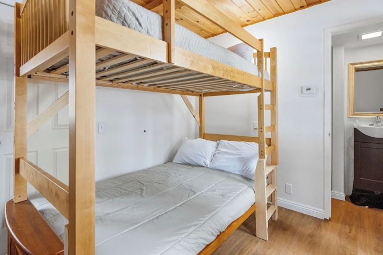 Big Pine Chalet