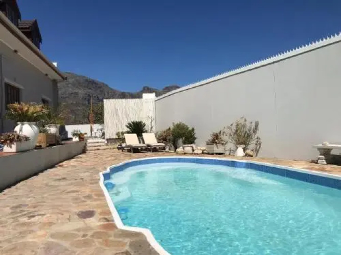 Studio pool room