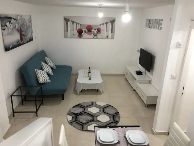 Luxury halper R&A Apartment