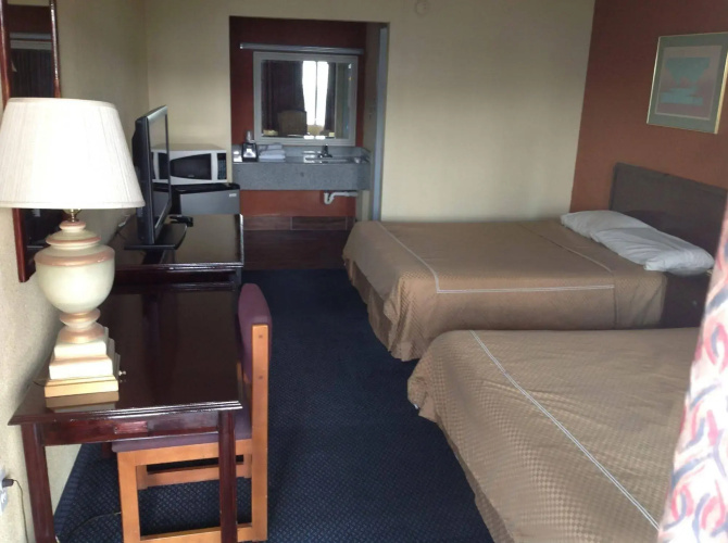Executive Inn