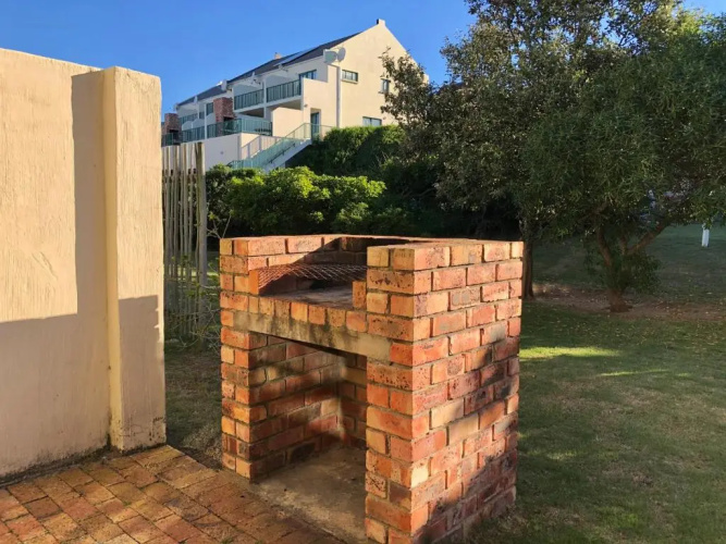 65 Settler Sands Beachfront Accommodation