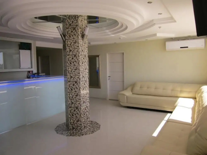 Aladdin Hotel