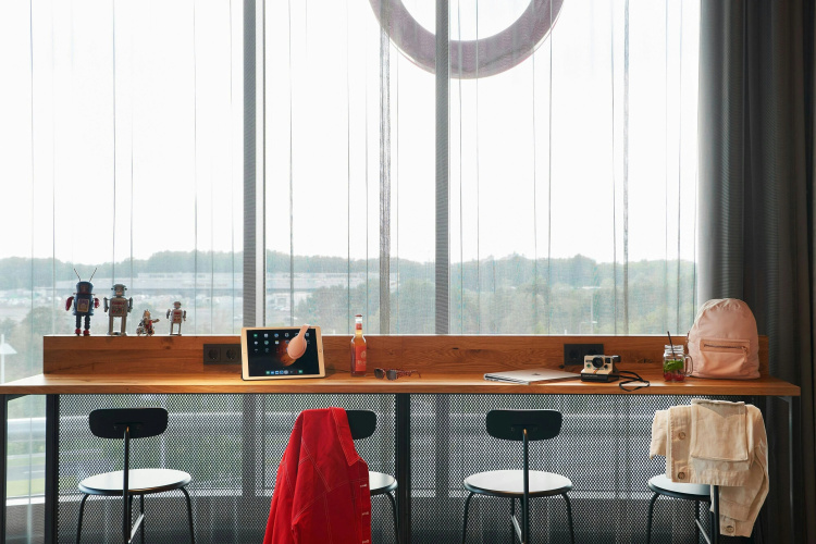 Moxy Cologne Bonn Airport photo 9