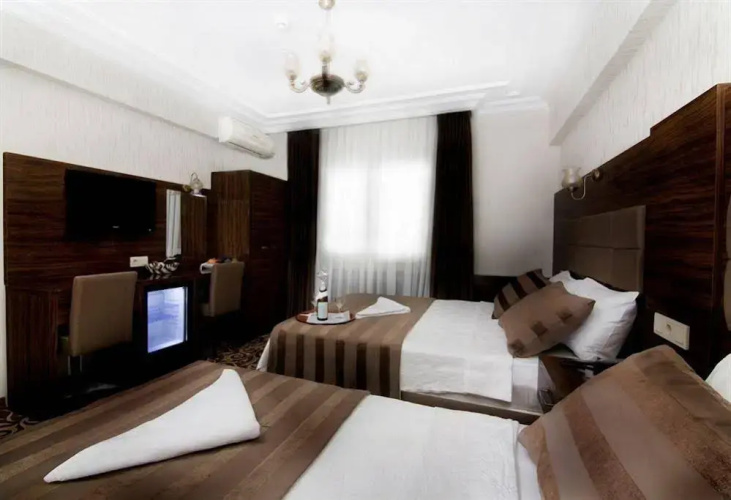 Pelikan Hotel